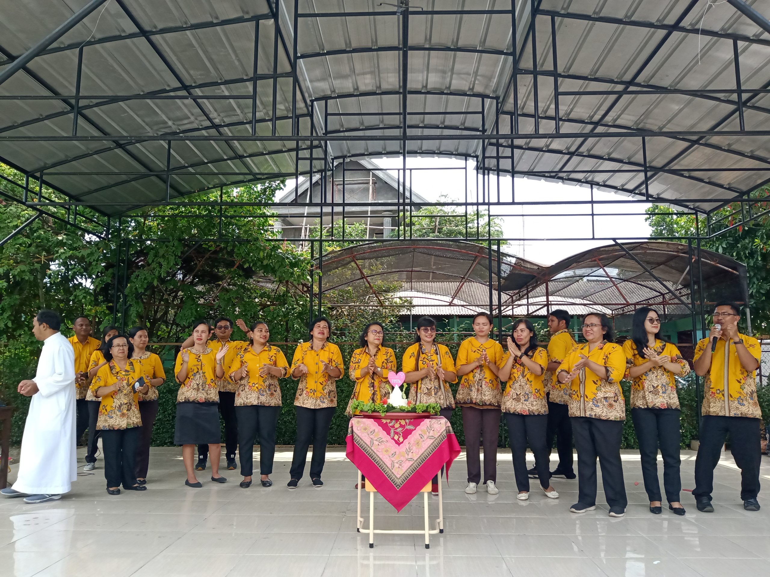 Ulang Tahun ke-73 SMP Xaverius Metro: Penuh Warna, Penuh Cinta