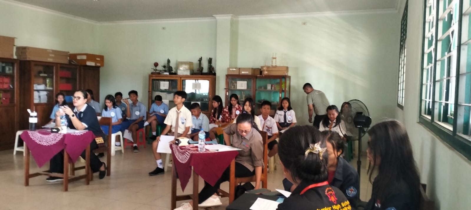 Peserta SMP Xaverius Metro