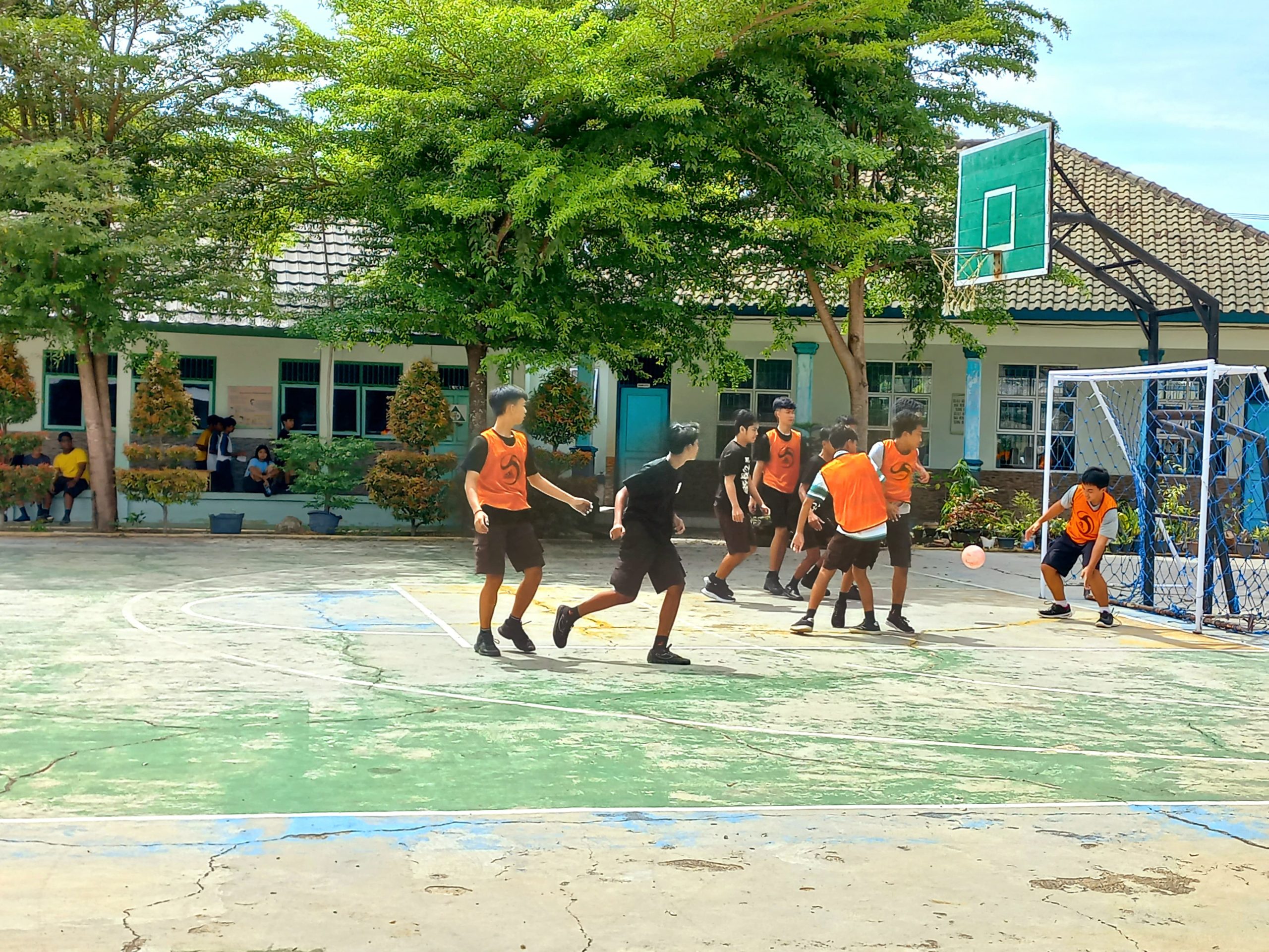 Lomba penuh semangat 2025