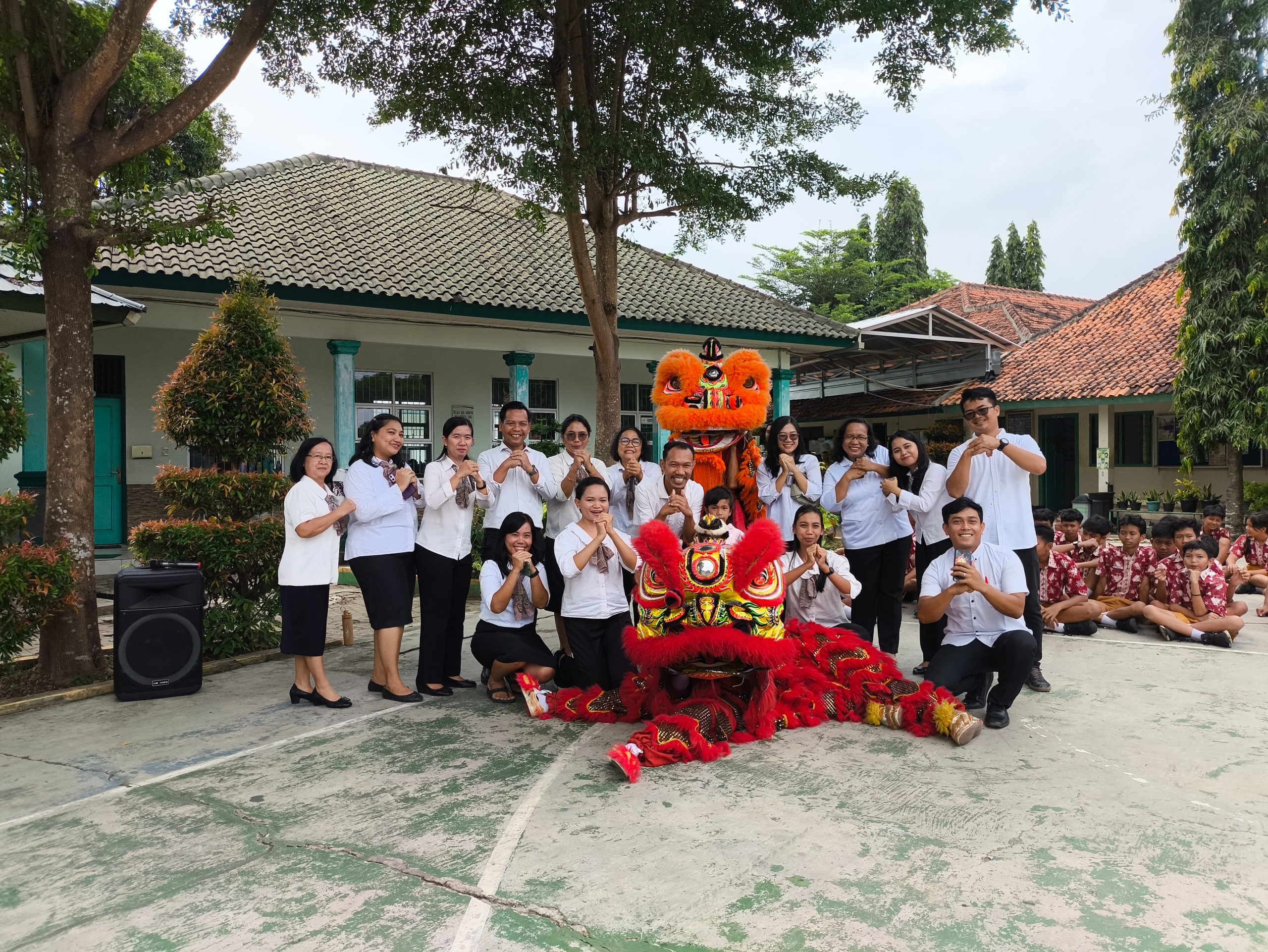 Perayaan Imlek SMP Xaverius Metro 2025 Meriah dengan Pertunjukan Barongsai BVMC