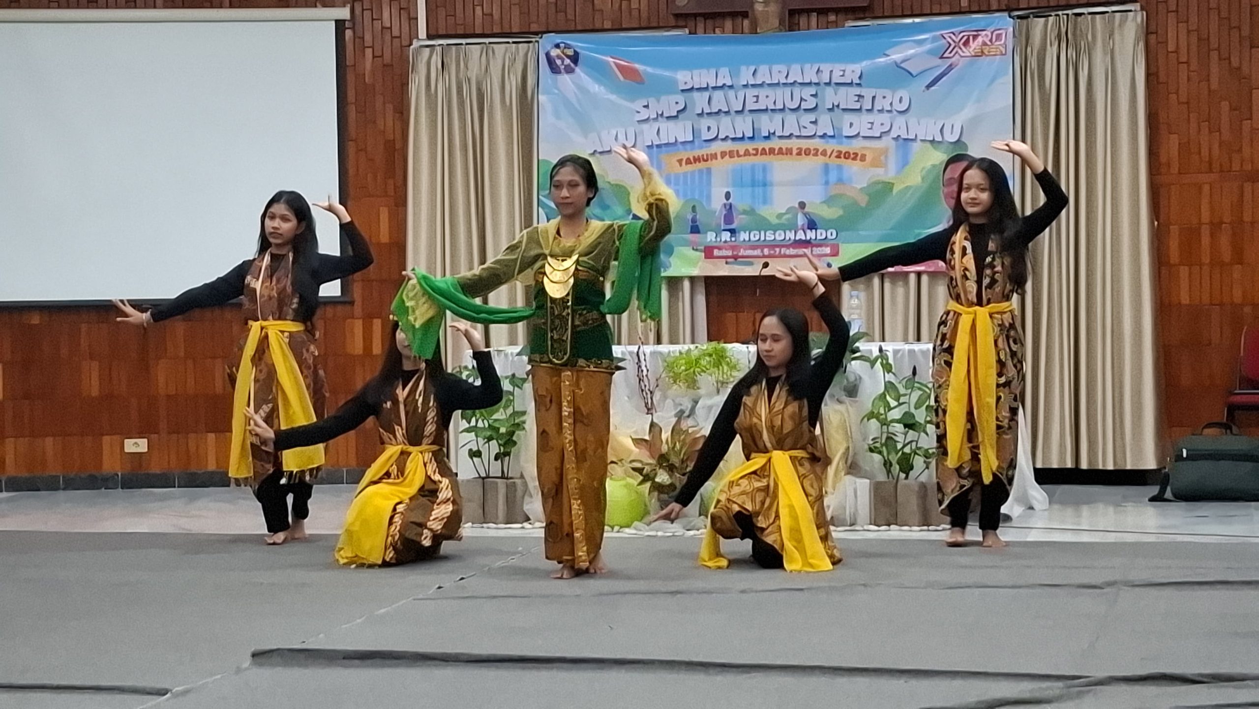 Pentas seni Bina Karakter 2025